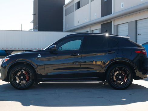 Used 2022 Alfa Romeo Stelvio Quadrifoglio w/ Active Assist Plus Package image 8