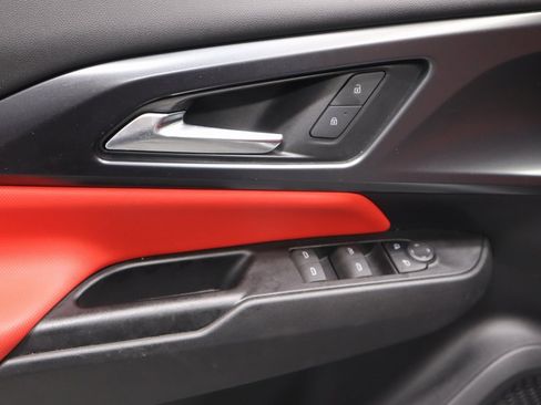 Used 2025 Chevrolet Equinox EV RS image 22