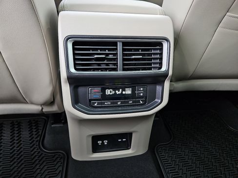 New 2026 Volkswagen Atlas SEL Premium R-Line image 10