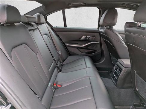 Used 2023 BMW 330i Sedan RWD image 21