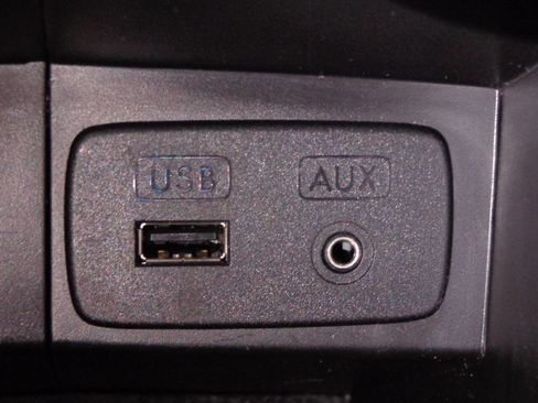 Used 2014 Subaru Forester 2.5i image 25