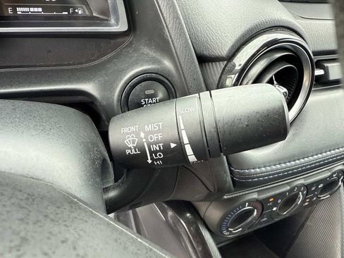 Used 2018 Toyota Yaris iA image 35