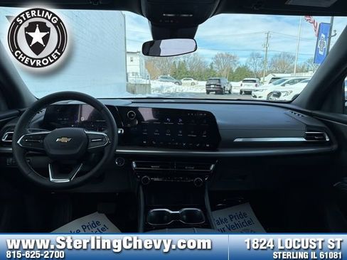 New 2026 Chevrolet Traverse LT FWD image 9