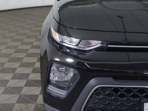 Used 2022 Kia Soul LX FWD image 10