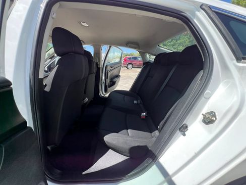 Used 2019 Honda Civic LX image 13