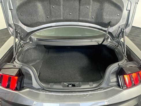 Used 2026 Ford Mustang Premium RWD image 28