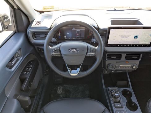 New 2026 Ford Maverick Lariat w/ Black Appearance Package image 17