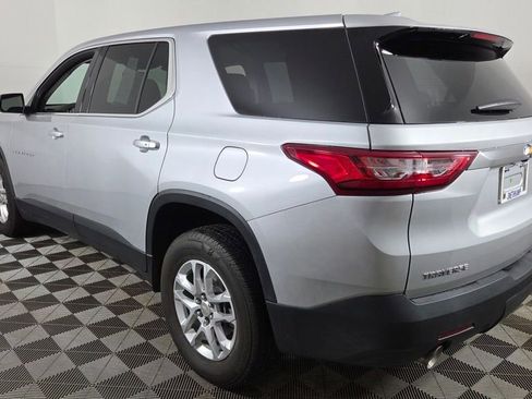 Used 2021 Chevrolet Traverse LS w/ LPO, Floor Liner Package image 6