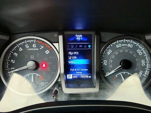 Used 2021 Toyota Tacoma TRD Off-Road w/ TRD Premium Off Road Package image 12