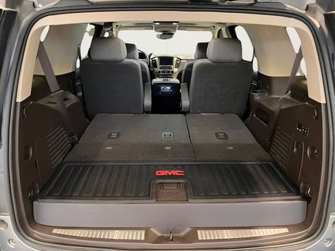 Used 2019 GMC Yukon Denali AWD/4WD image 10