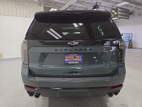 New 2026 Chevrolet Suburban Z71 w/ Comfort Package image 6