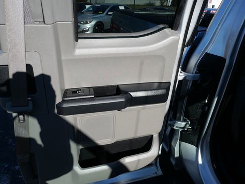 Used 2018 Ford F150 XL w/ Equipment Group 101A Mid image 21