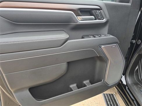 New 2026 GMC Sierra 2500 Denali w/ Denali Reserve Package image 19