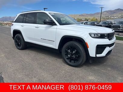 New 2026 Jeep Grand Cherokee Altitude