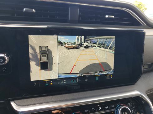 Used 2023 GMC Sierra 1500 Denali w/ Denali Reserve Package image 11