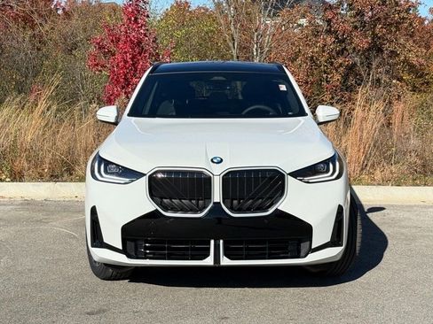 Used 2026 BMW X3 xDrive30 w/ M Sport Package AWD/4WD image 2