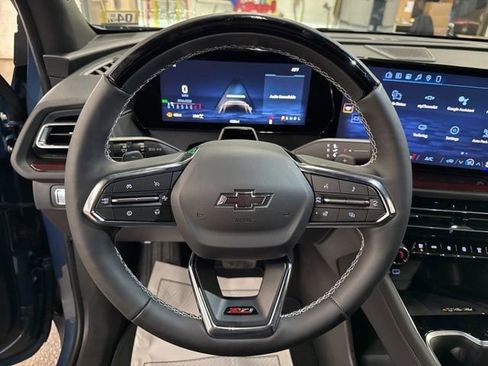New 2026 Chevrolet Traverse Z71 w/ Enhanced Driving Package AWD/4WD image 12