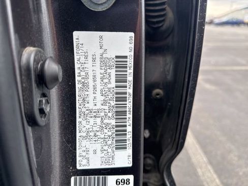 Used 2015 Toyota Tacoma Base w/ TRD Sport Package image 4