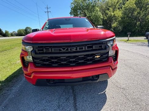 Used 2024 Chevrolet Silverado 1500 Custom AWD/4WD image 7