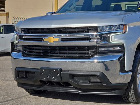 Used 2022 Chevrolet Silverado 1500 LT image 9
