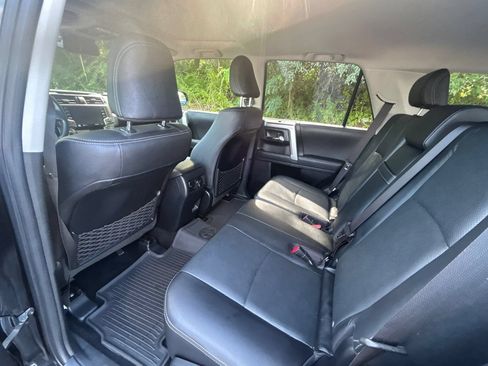 Used 2023 Toyota 4Runner Limited AWD/4WD image 12