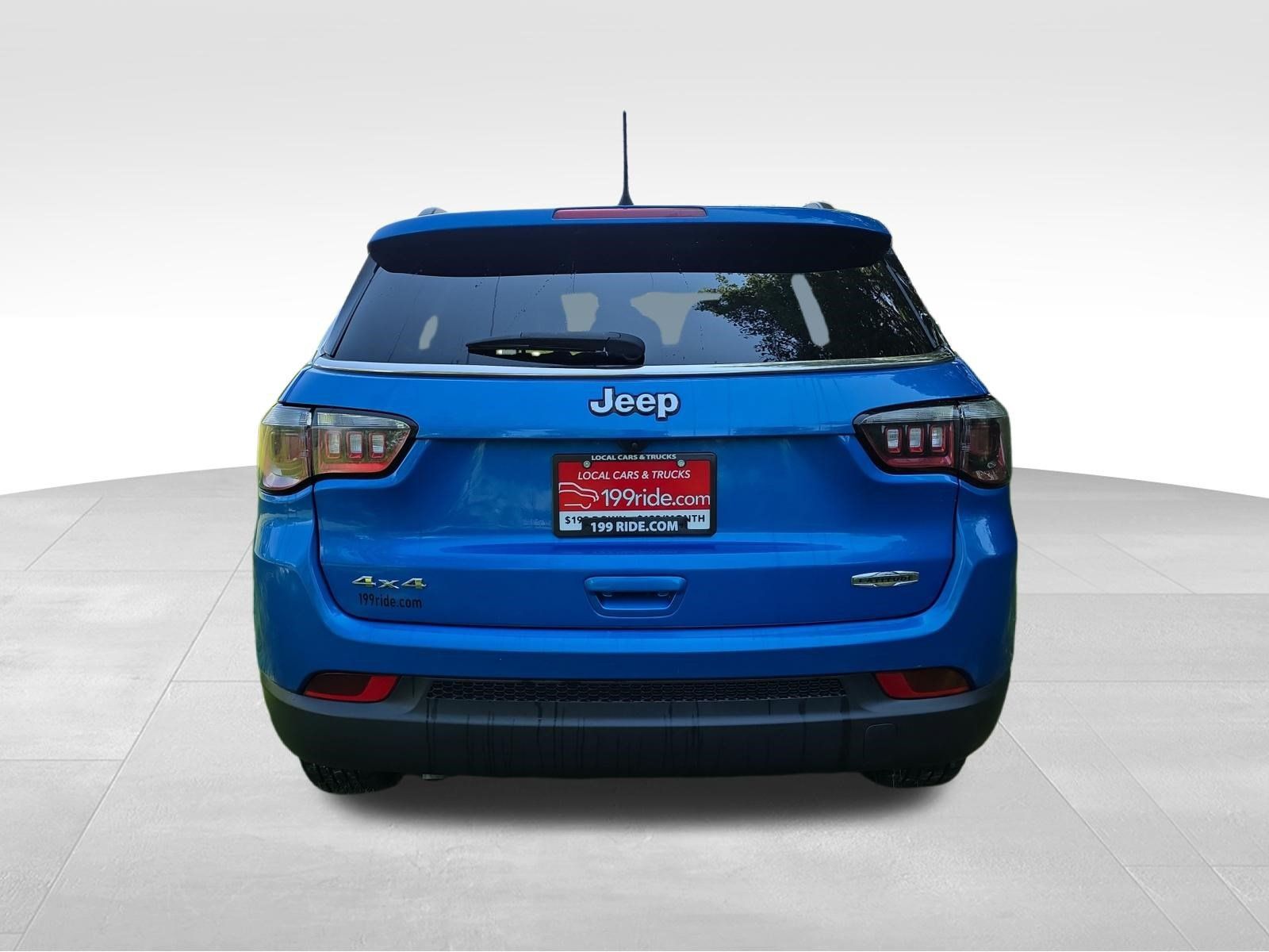 Used 2024 Jeep Compass Latitude AWD/4WD image 6
