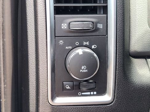 Used 2015 RAM 1500 Big Horn AWD/4WD image 16