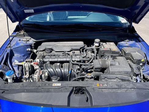 Used 2024 Hyundai Elantra Limited FWD image 34