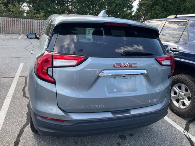Used 2024 GMC Terrain SLE AWD/4WD image 5