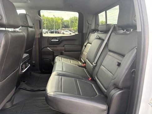 Used 2022 GMC Sierra 1500 Denali w/ Denali Reserve Package AWD/4WD image 14