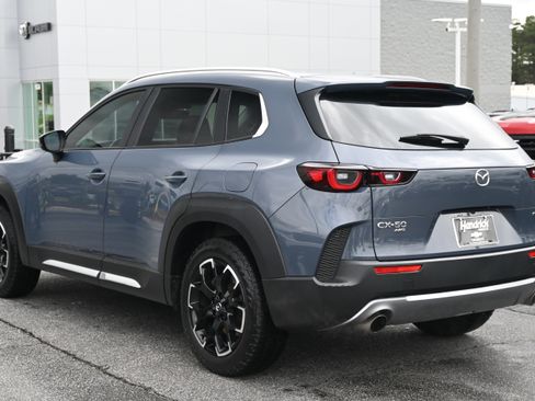 Used 2024 MAZDA CX-50 Meridian Edition image 12