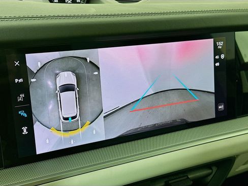 Used 2024 Porsche Cayenne S image 17