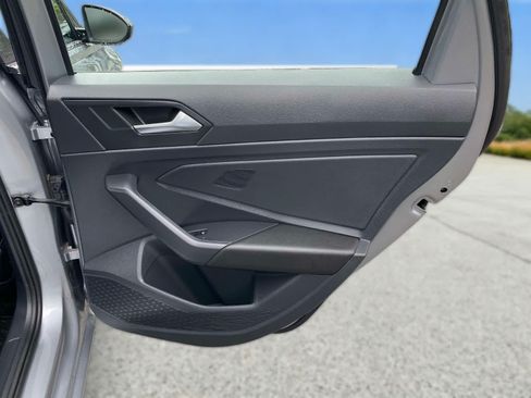 Certified 2024 Volkswagen Jetta SE FWD image 26