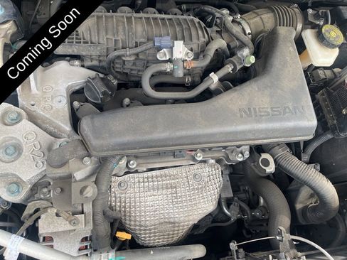 Used 2016 Nissan Rogue SV FWD image 31