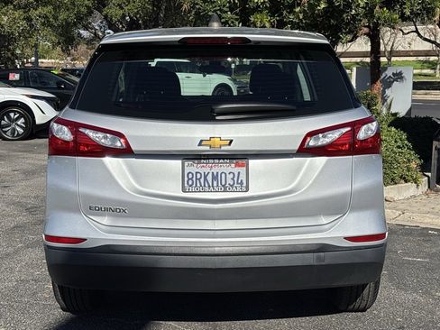 Used 2020 Chevrolet Equinox LS image 4