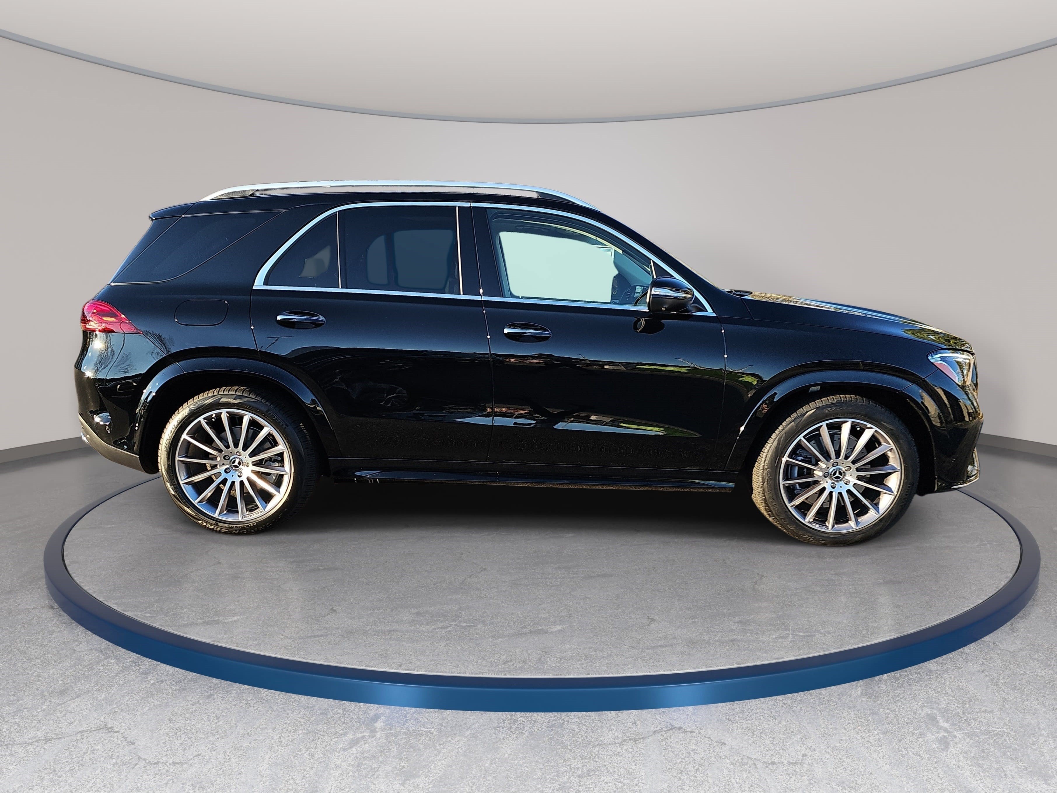 New 2026 Mercedes-Benz GLE 450 4MATIC image 4