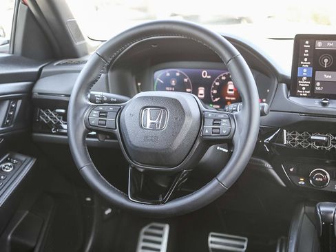 Used 2023 Honda Accord Sport image 18