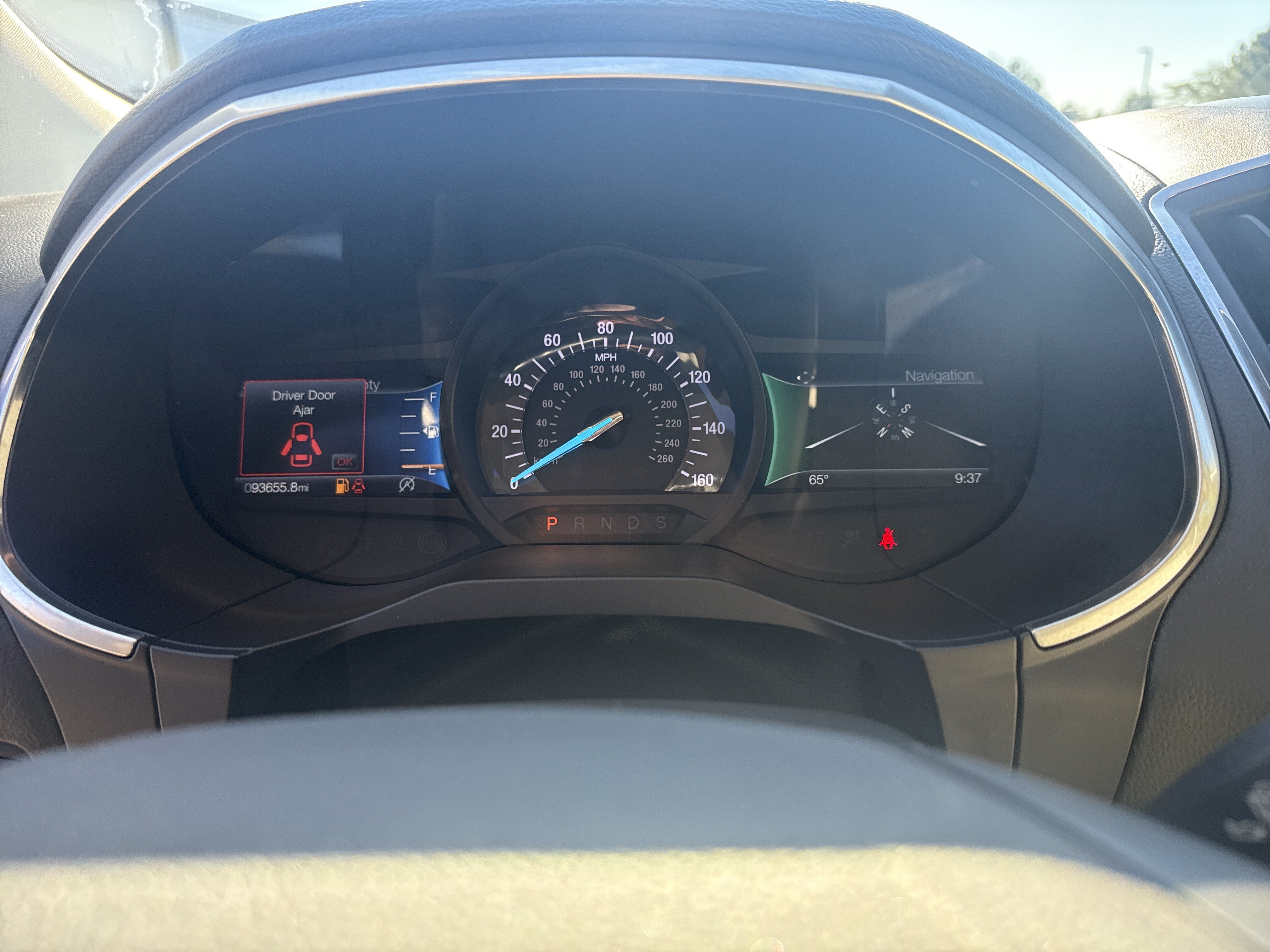 Used 2019 Ford Edge Titanium FWD image 27