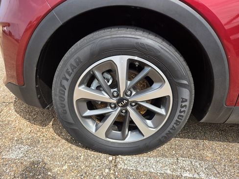 Used 2019 Kia Sorento EX FWD image 6