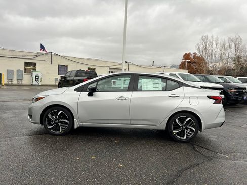 New 2025 Nissan Versa SR w/ Trunk Package image 8