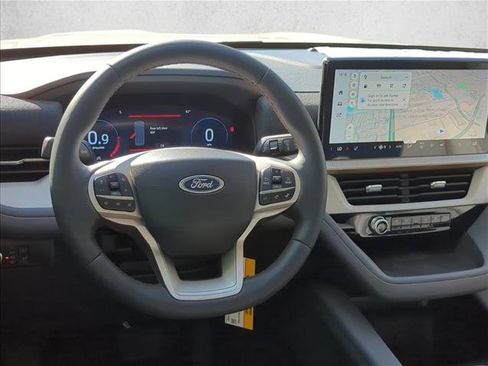 New 2026 Ford Explorer Active w/ Active Comfort Package image 17