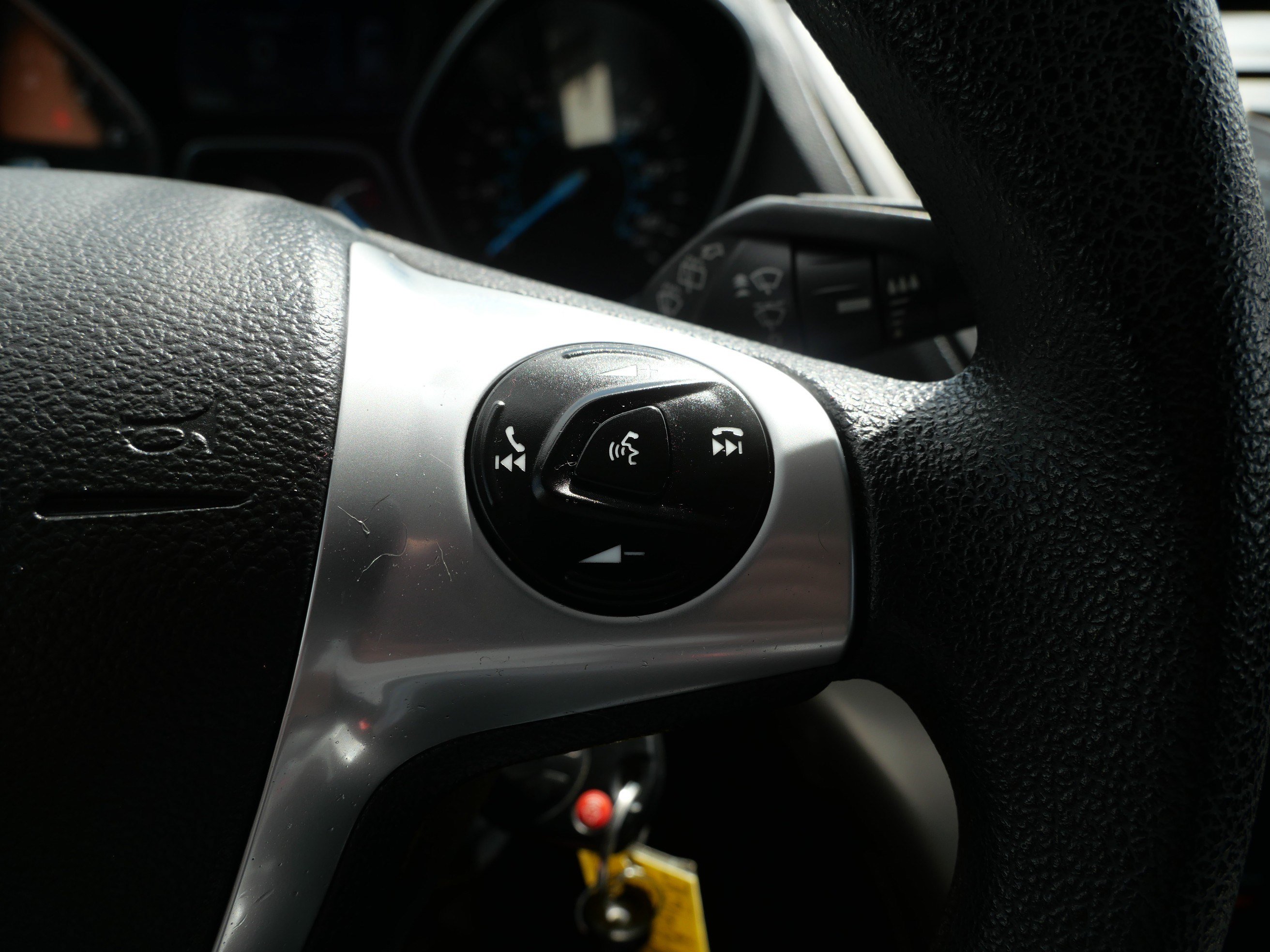 Used 2015 Ford Escape SE FWD image 28