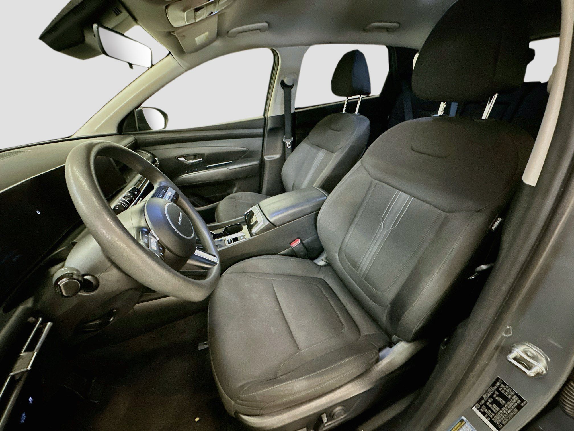 Used 2025 Hyundai Tucson SEL AWD/4WD image 13