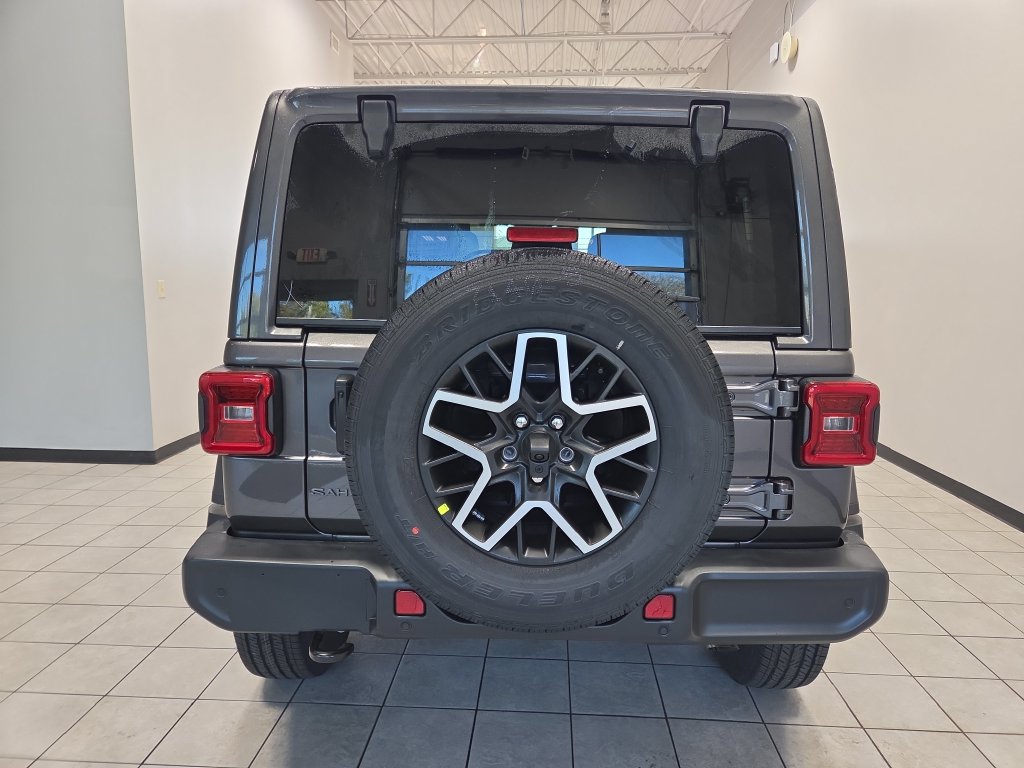 New 2027 Jeep Wrangler Unlimited Sahara AWD/4WD image 7