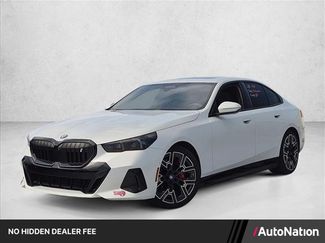 Used 2024 BMW i5 eDrive40i w/ M Sport Package RWD video 1
