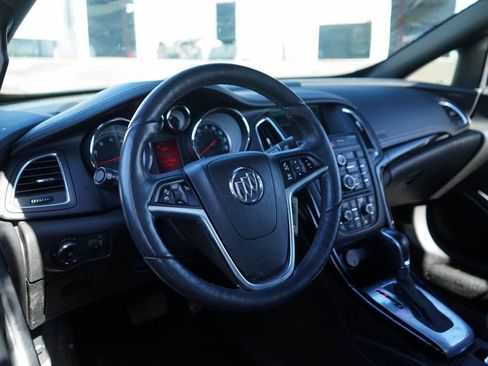 Used 2016 Buick Cascada Premium image 7