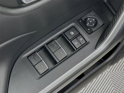 Certified 2025 Toyota RAV4 XLE AWD/4WD image 19