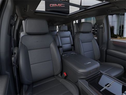 New 2026 GMC Yukon XL Denali w/ Denali Reserve Package image 16