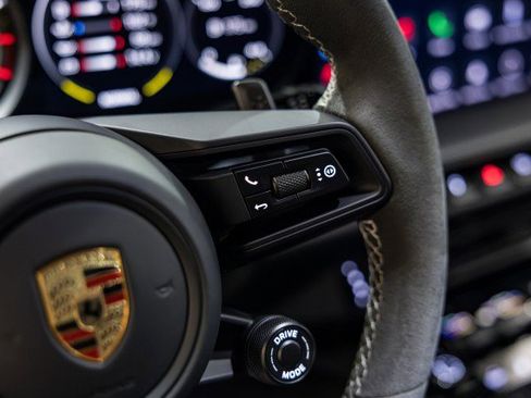 Used 2024 Porsche 911 GT3 image 18