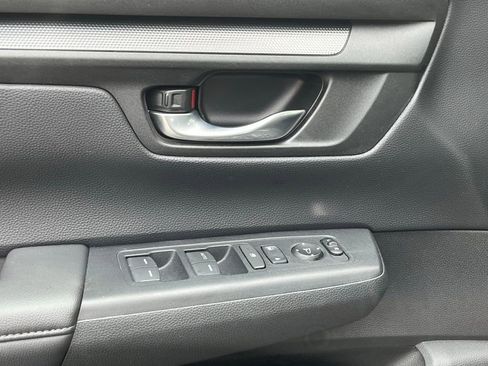 Used 2023 Honda CR-V LX image 15